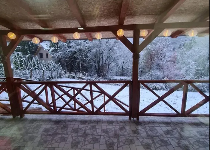 Nina - Gde Dusa Dise Villa